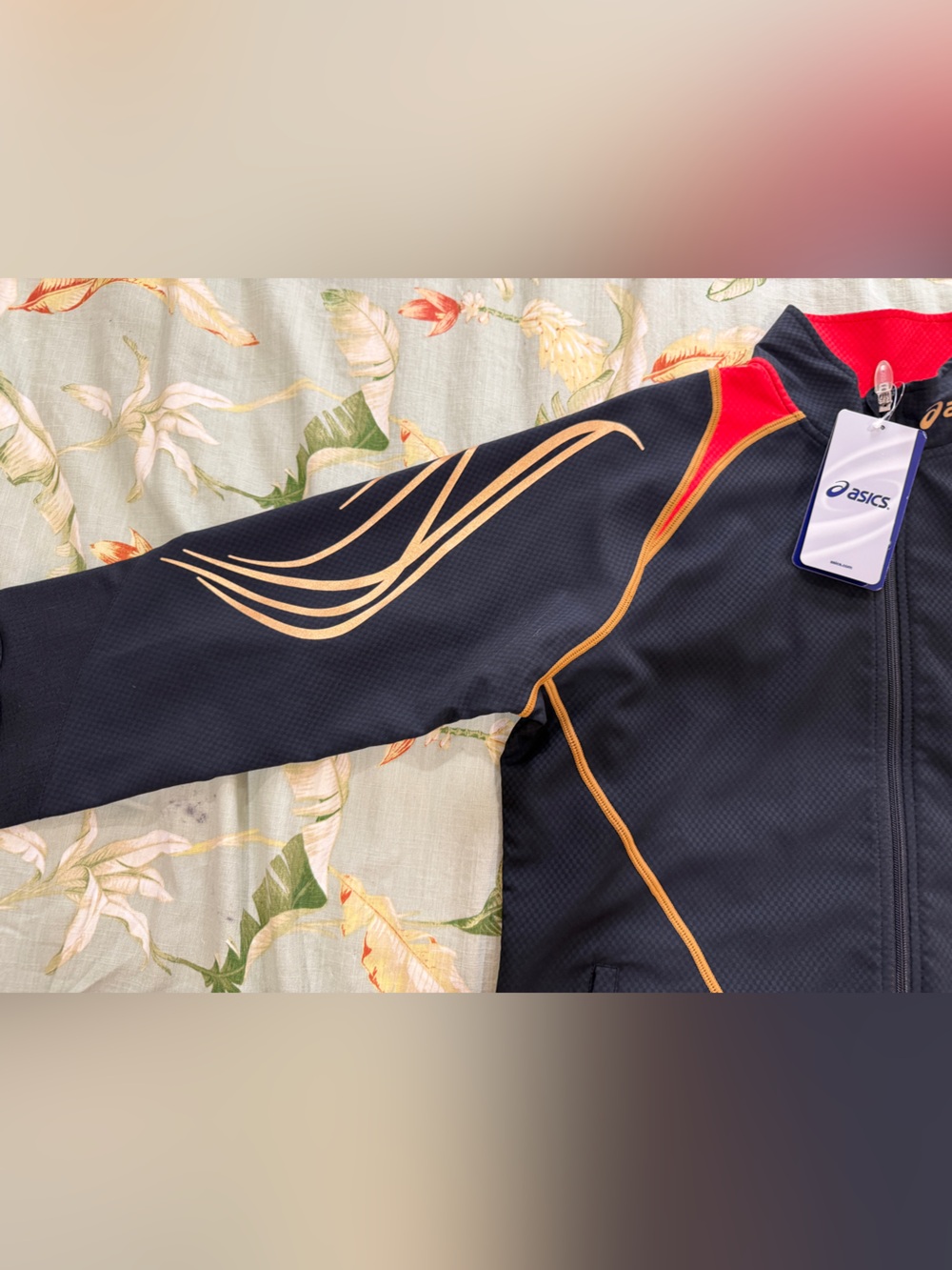 Asics jacket - Picture 3 of 12